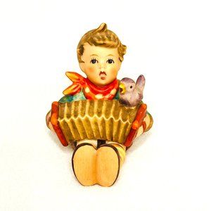 Goebel Hummel #110 - Let's Sing - TMK-5 (1972-1979)